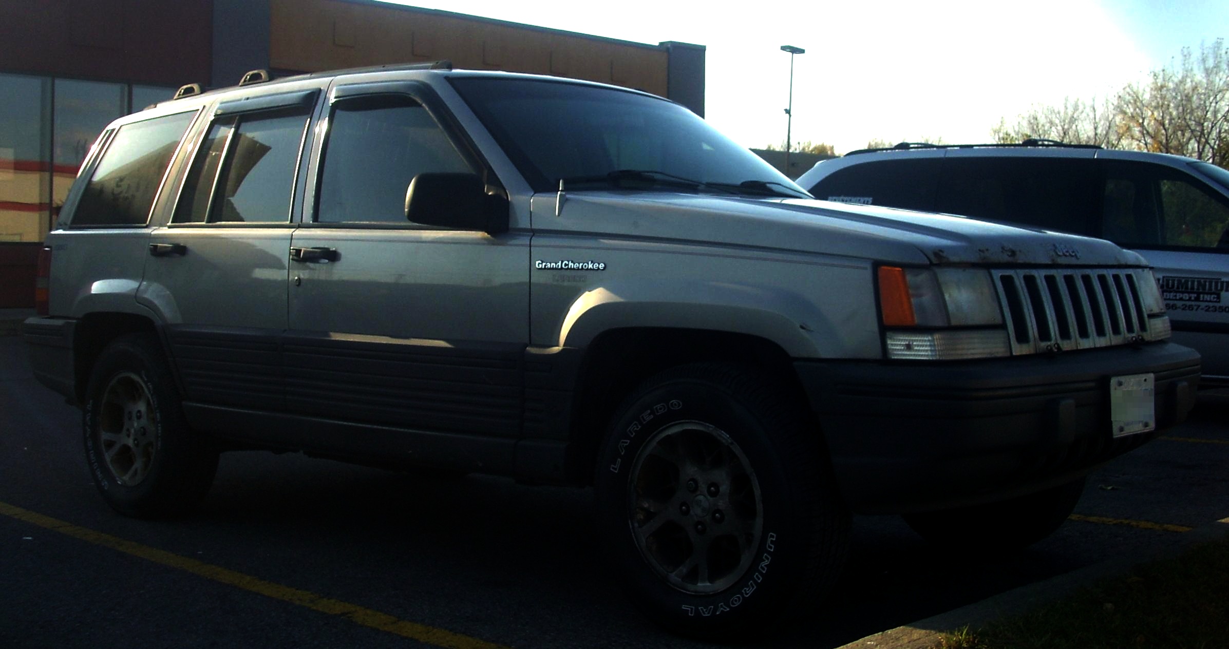 95 Jeep Grand Cherokee Wanna be a Car