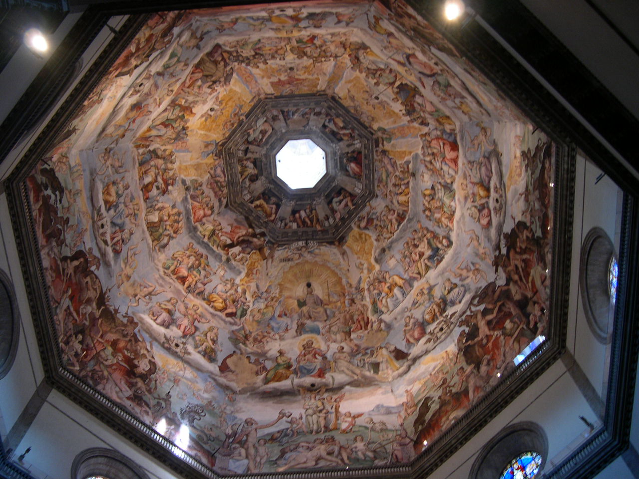 画像Florence Dome.JPG Wikipedia