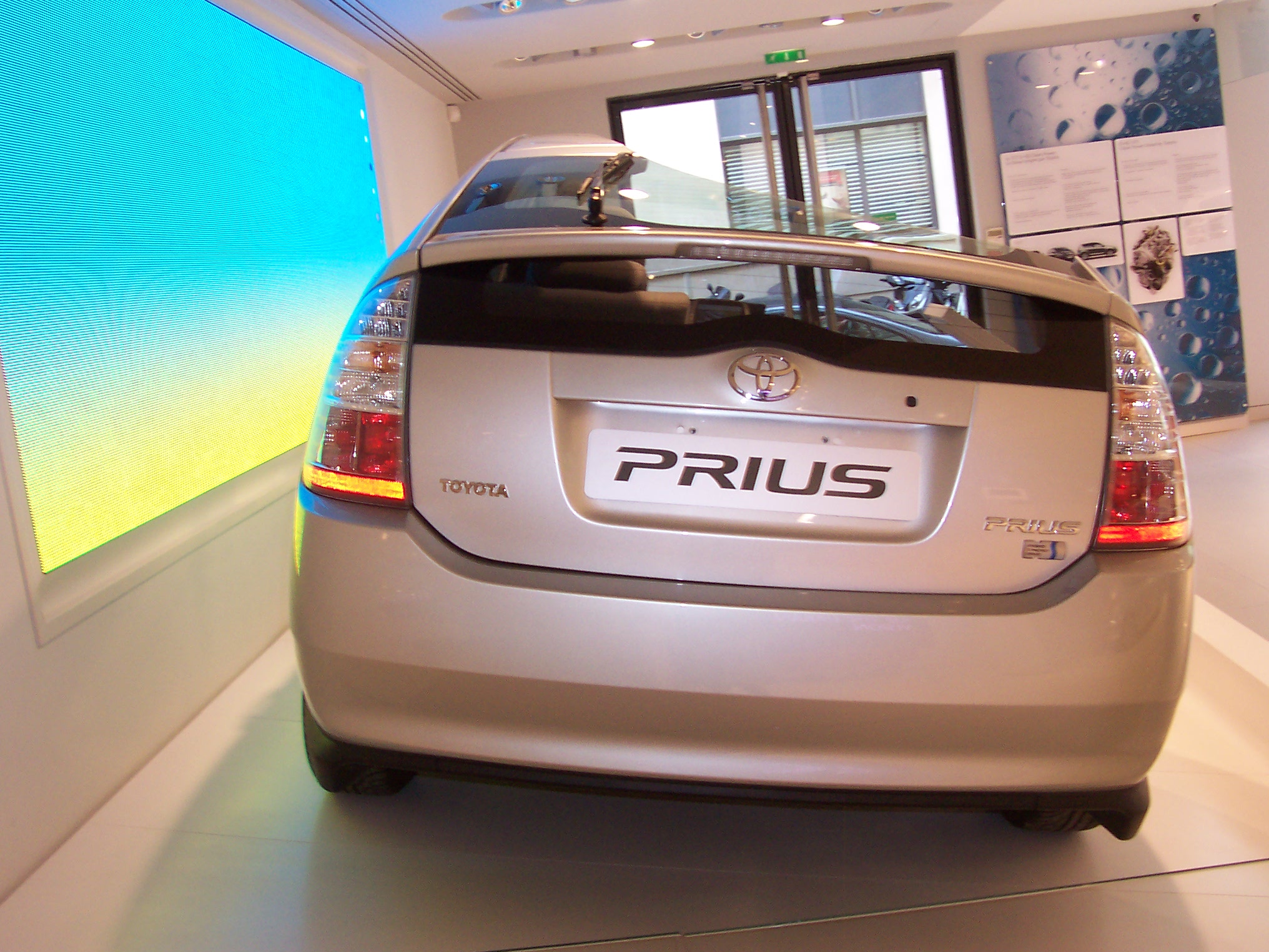 FileToyota Paris 13.JPG Wikimedia Commons