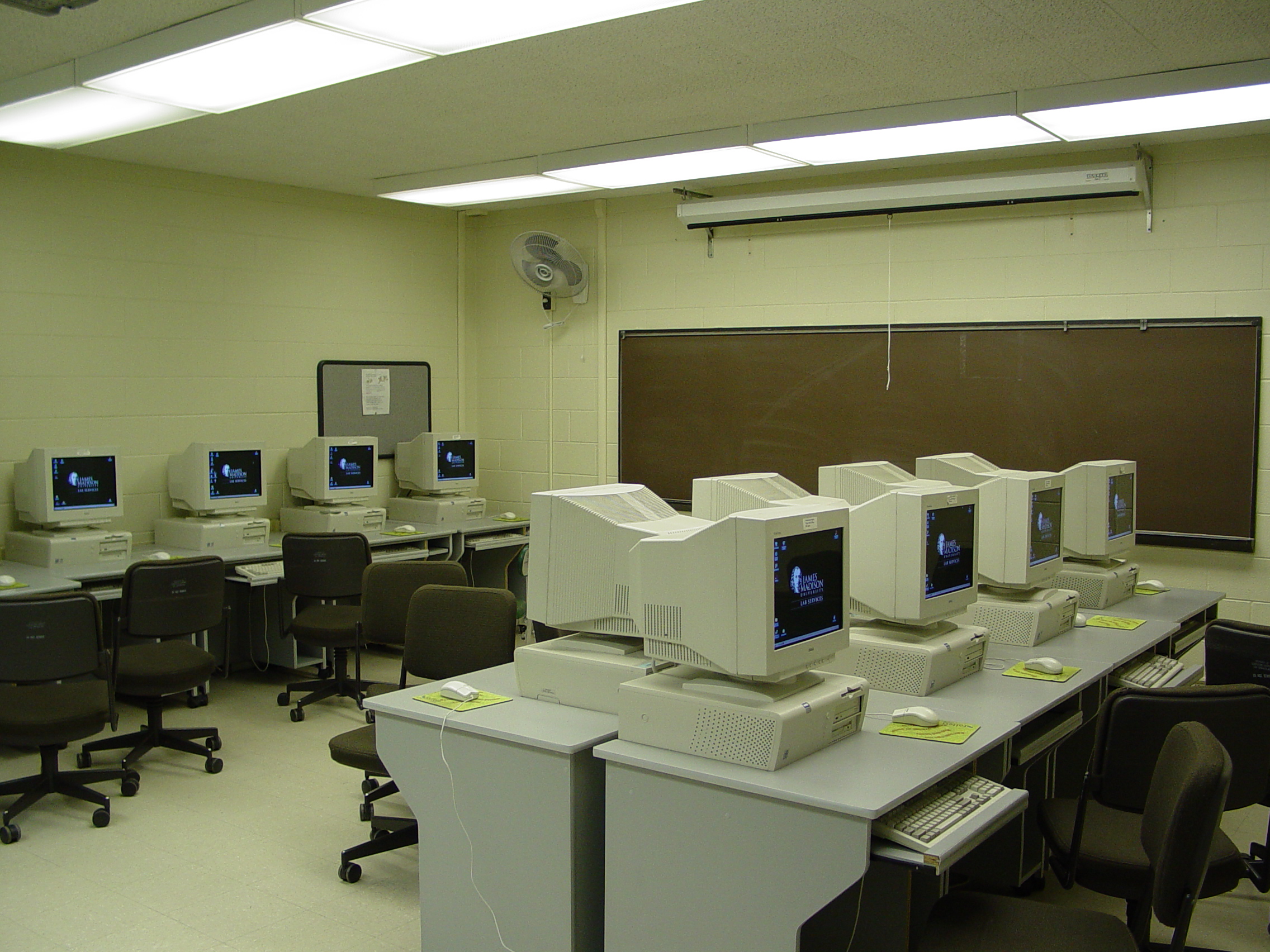 FileJMU Maury Hall computer lab 2.jpg Wikimedia Commons