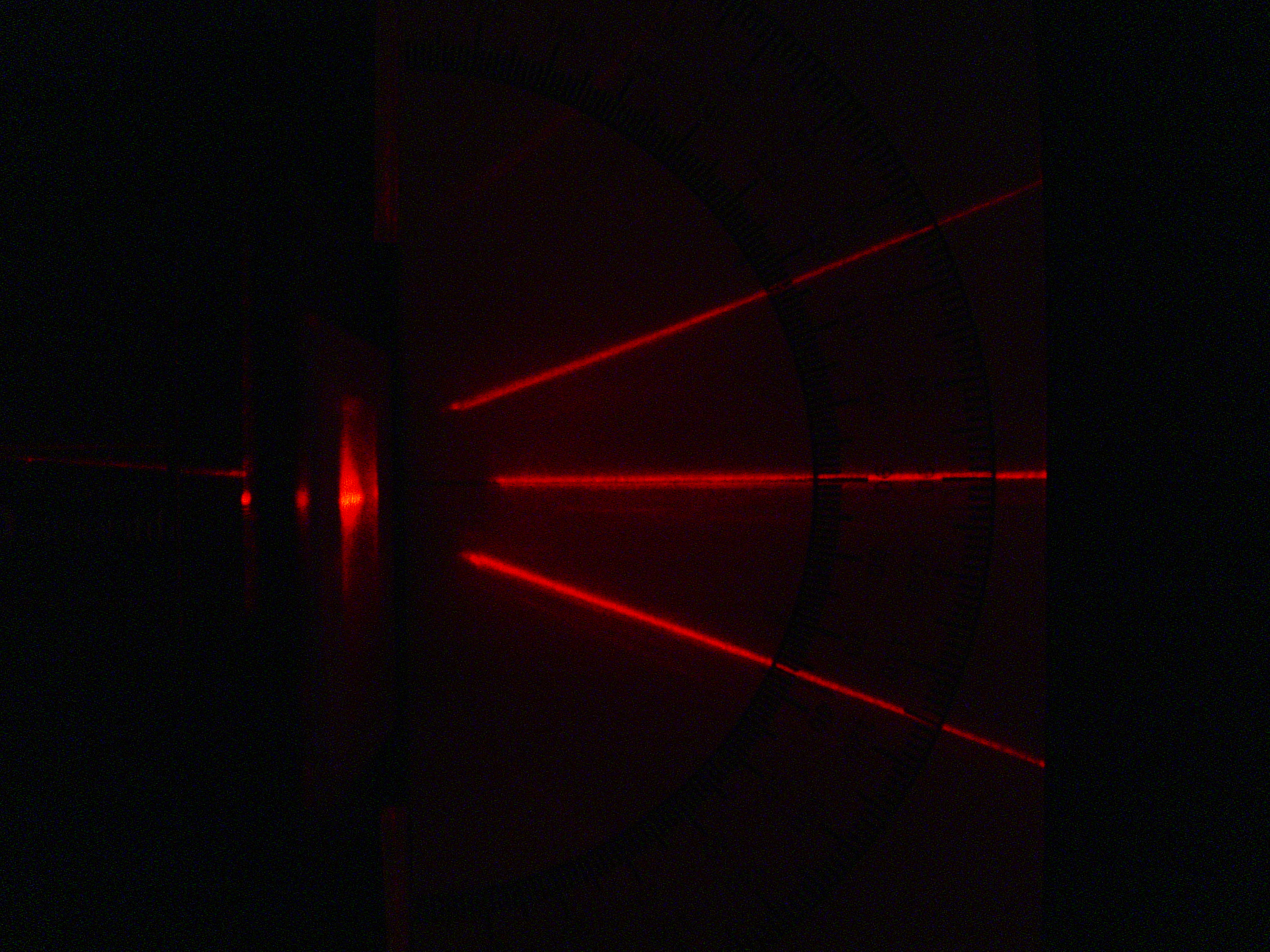 FileDiffraction of laser beam on grating.JPG Wikimedia Commons