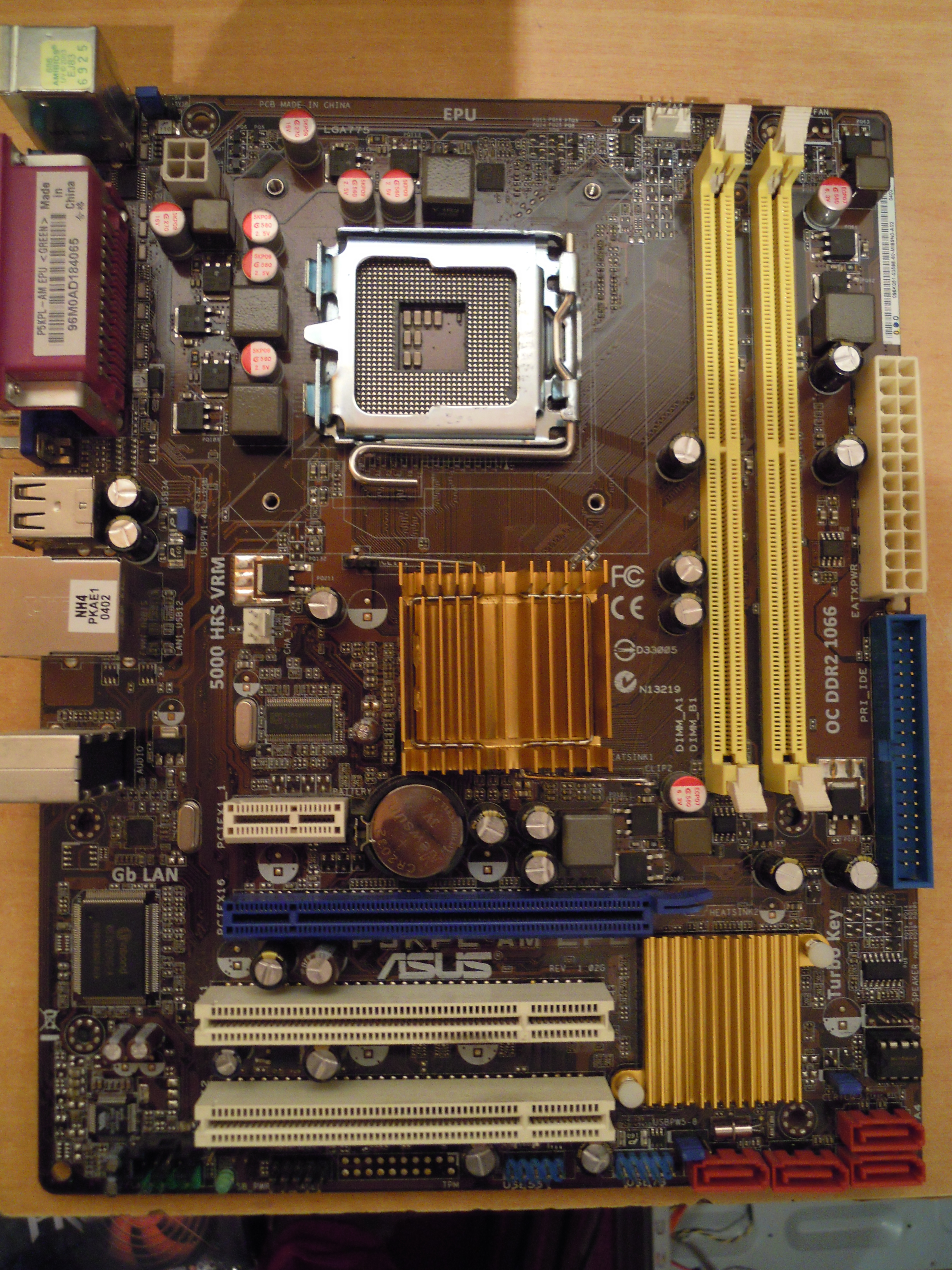 Placa Base - Wikiwand