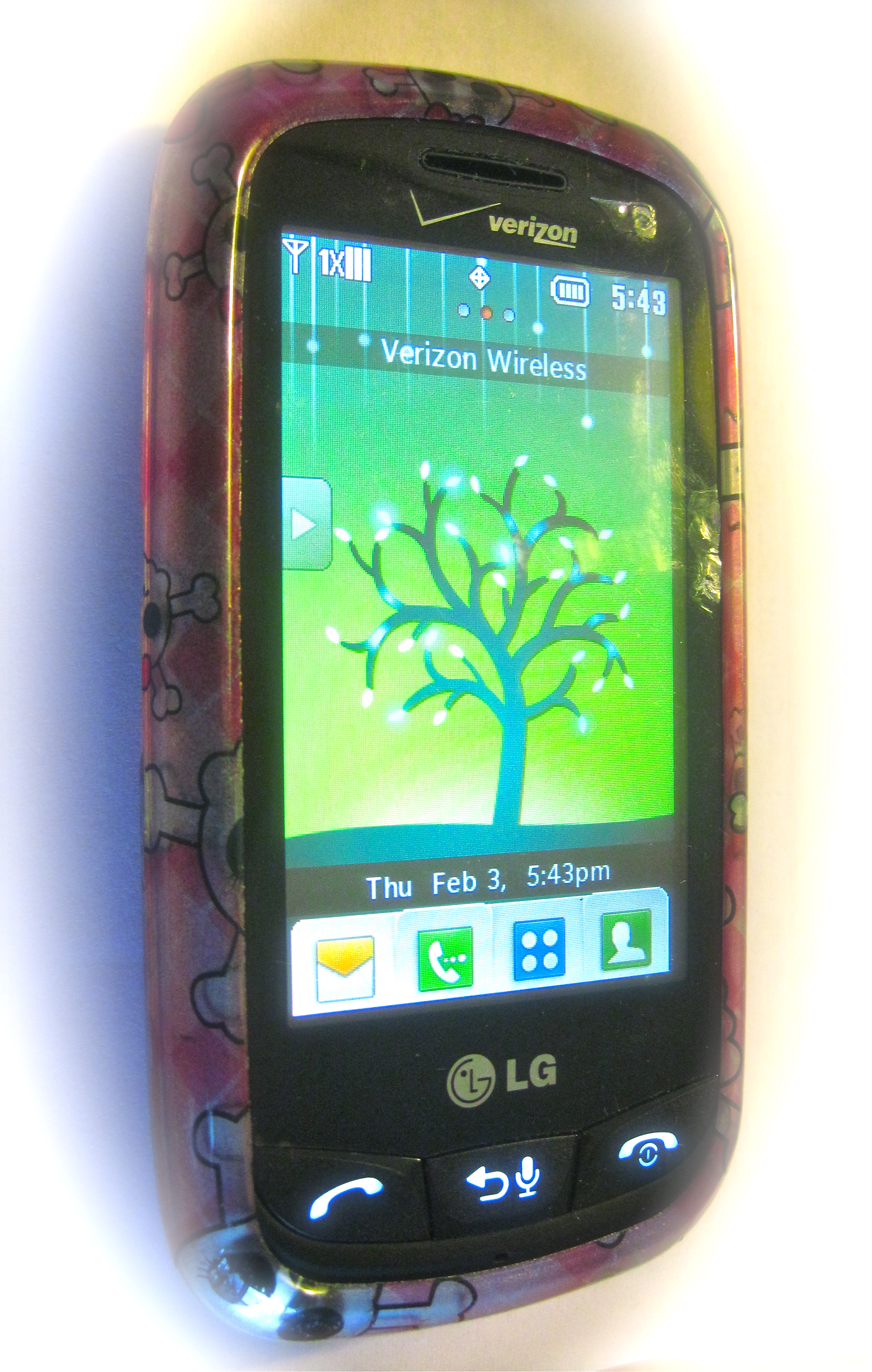 File:LG Cosmos Touch.jpg - Wikimedia Commons