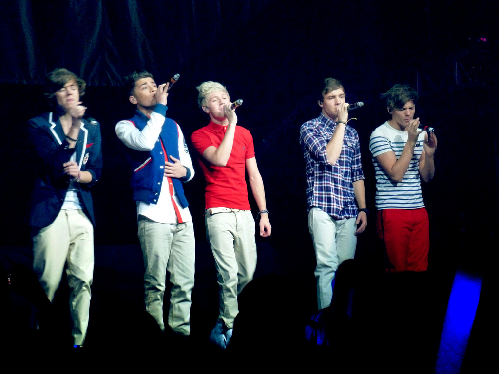 FileOne Direction 24.jpg Wikipedia