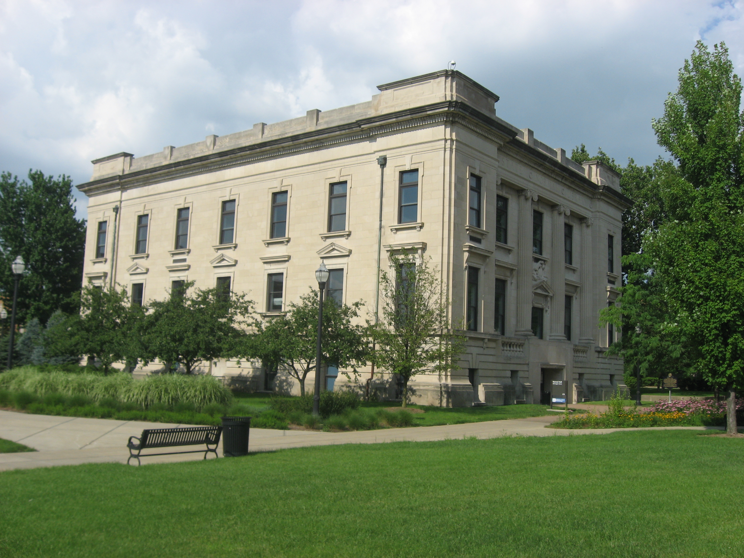 FileState Normal Library, Indiana State University.jpg
