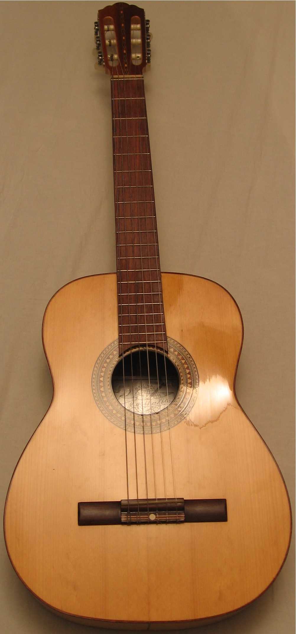 FileClassic guitar.JPG Wikimedia Commons