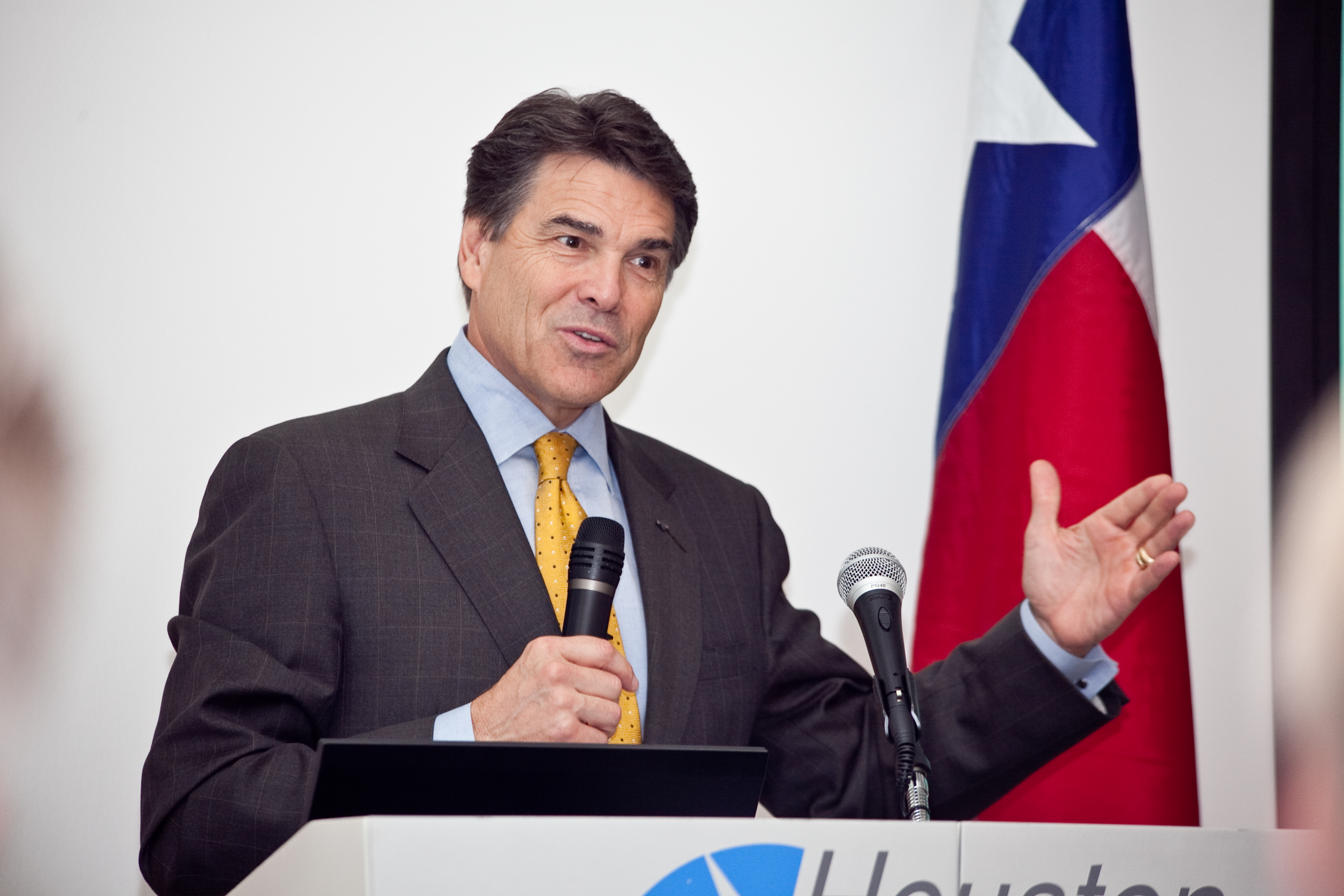 FileGovernor Rick Perry.jpg Wikimedia Commons