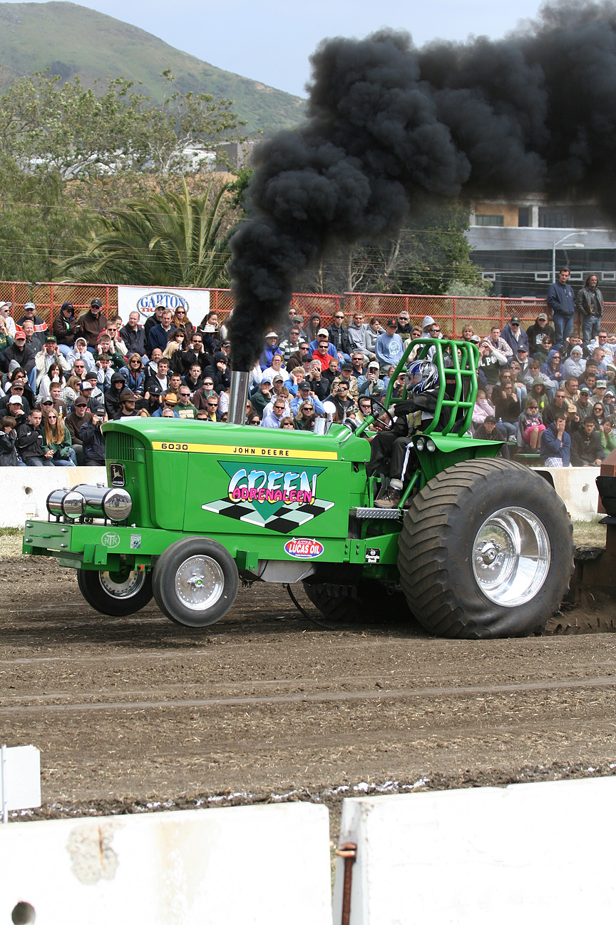 FileTractor pull 01.JPG Wikipedia