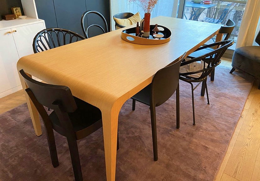 Table Il volo 390 Marque Alias sur Gens de Confiance