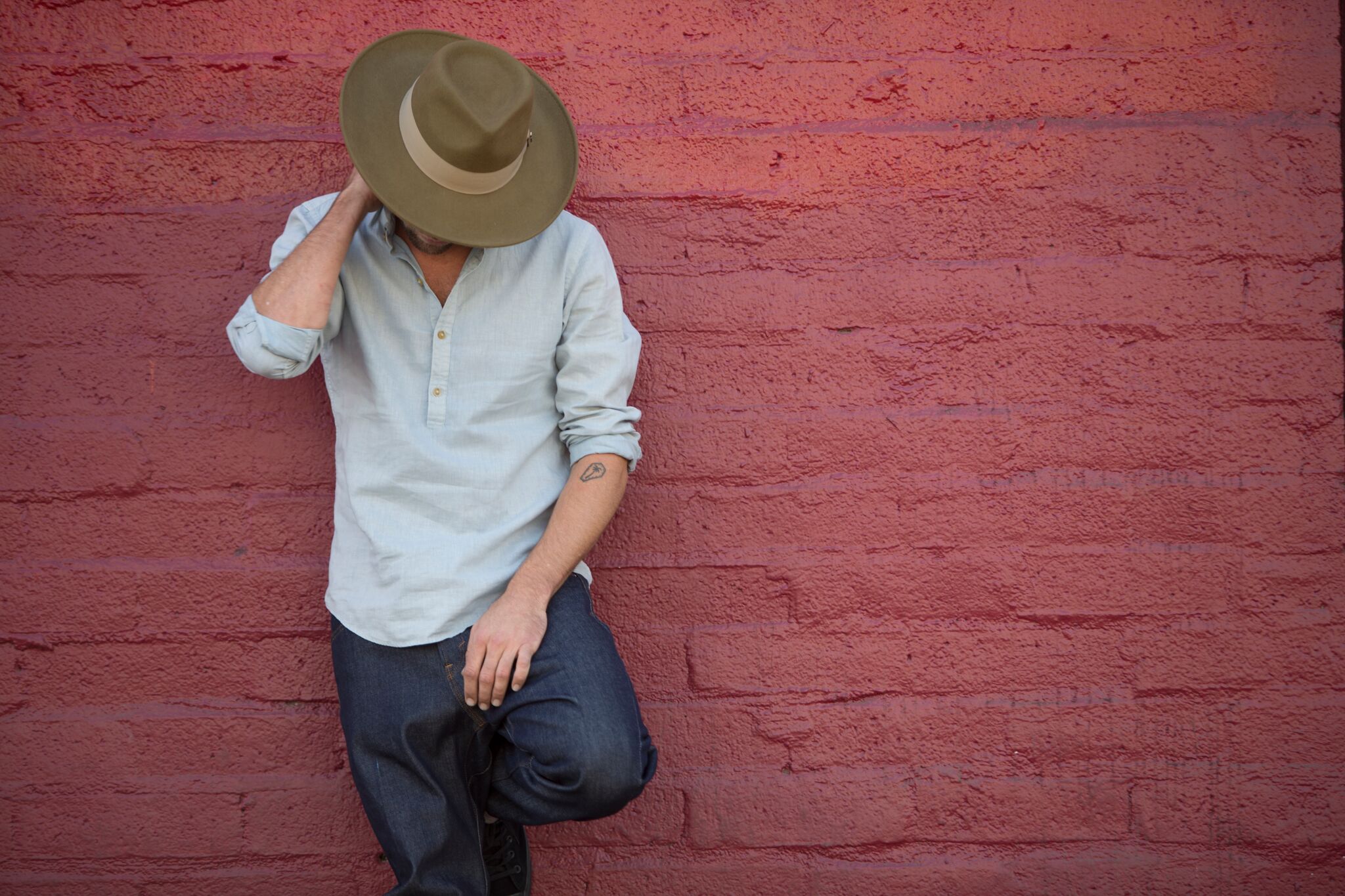 How to Stretch a Hat Top 5 Hacks