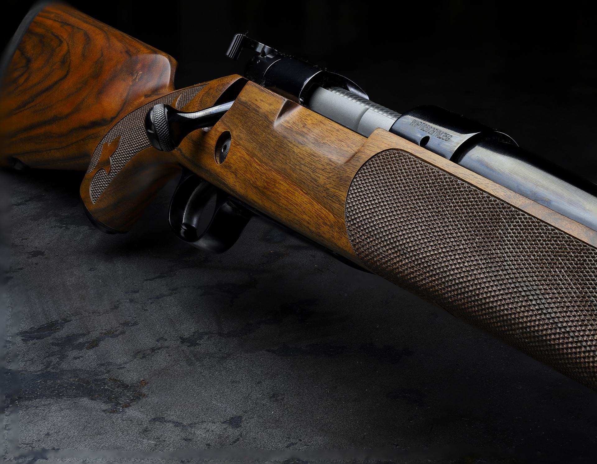 Winchester Model 70 Super Grade French Walnut