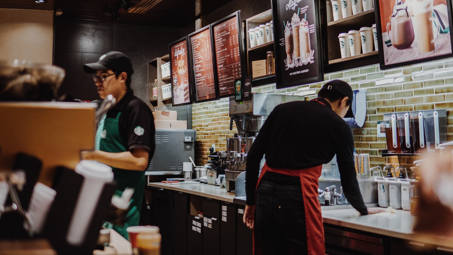 8 Starbucks Customer Experience Innovations How Starbucks a