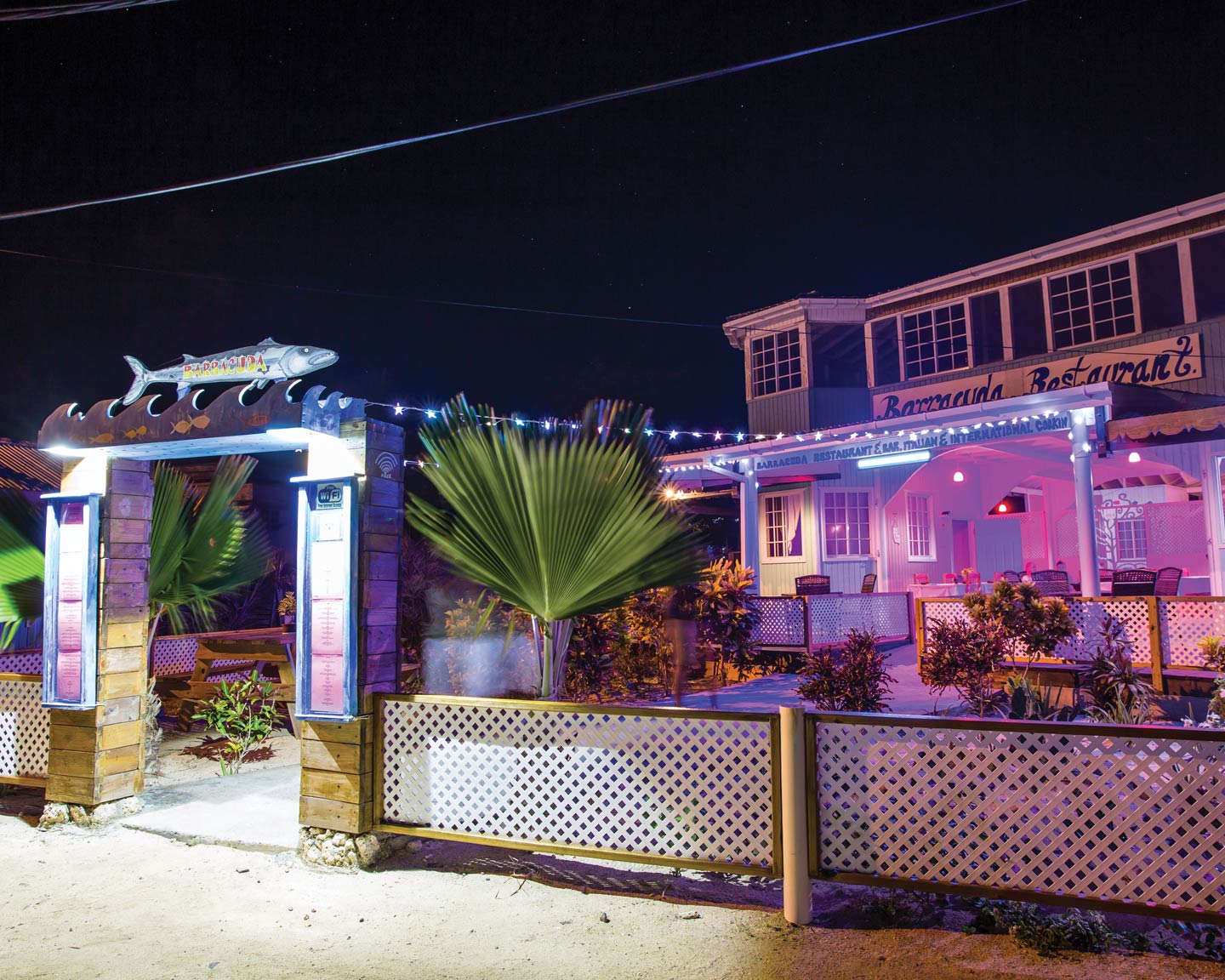 Barracuda Restaurant & Bar