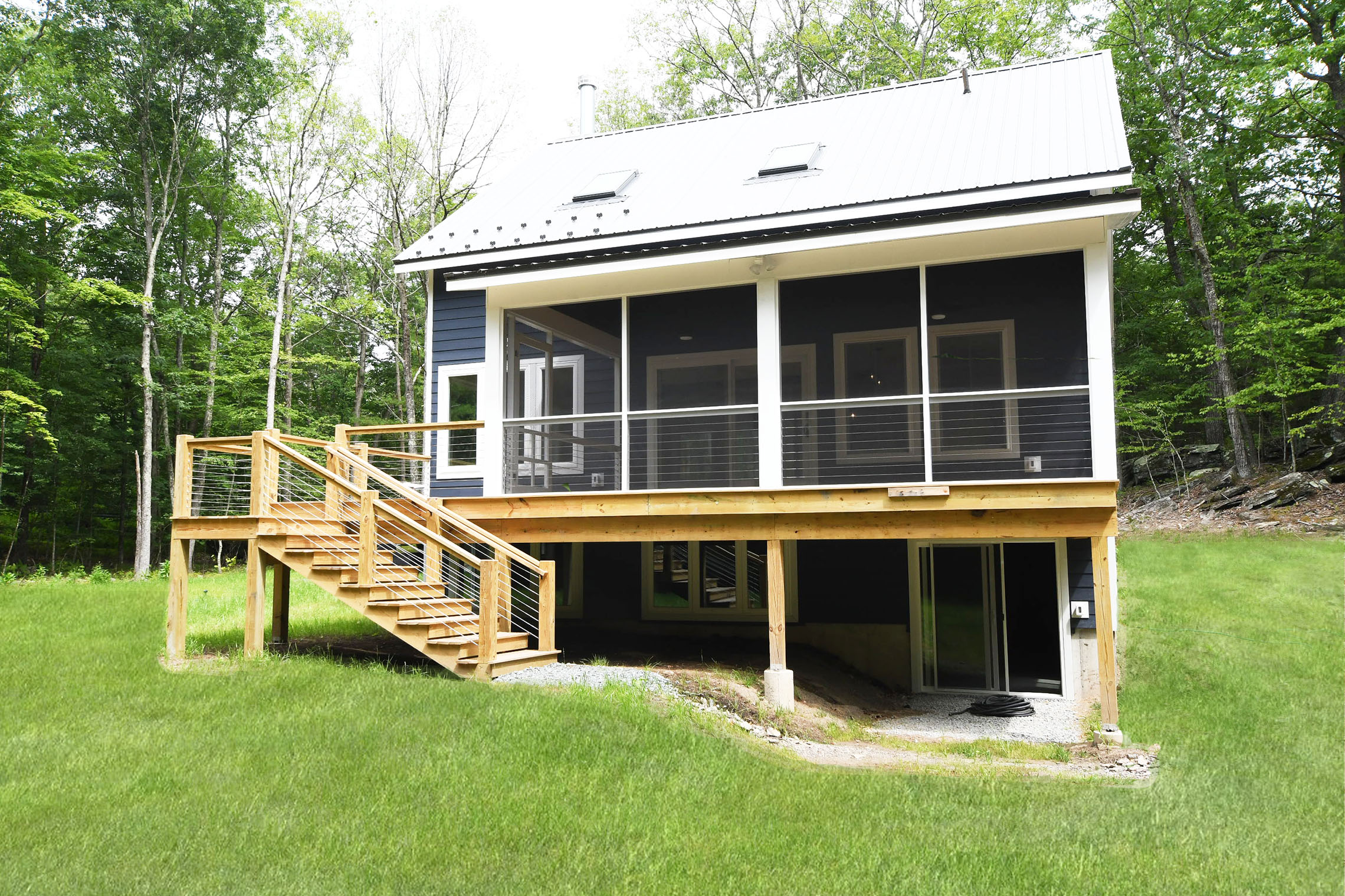 Barn 44 / Narrowsburg, NY Real Estate / Catskill Farms