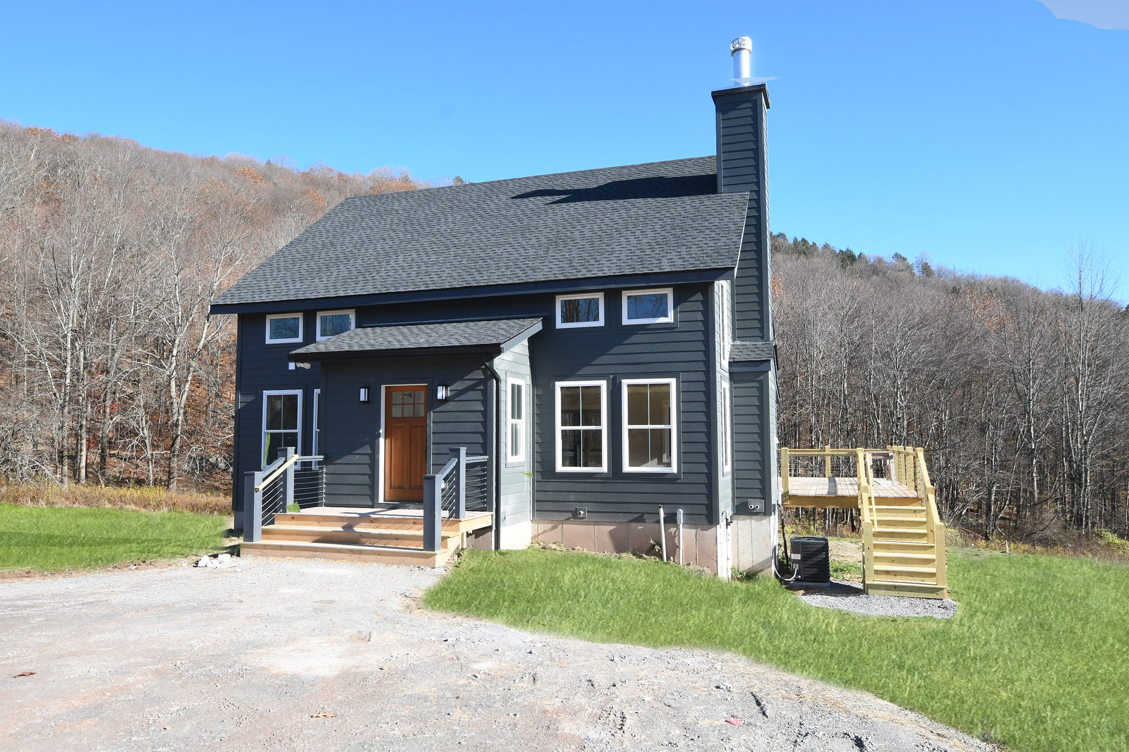 Middle Pasture Barn 47 / North Branch, NY Real Estate / Catskill Farms