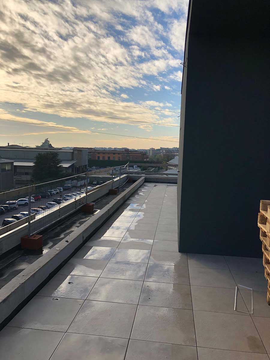 Colored Body vs. Full Body Porcelain Tiles / Glazed vs. Unglazed