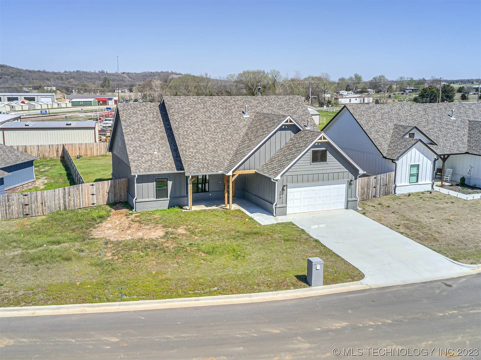 203 Washington St Alley Real Estates Template