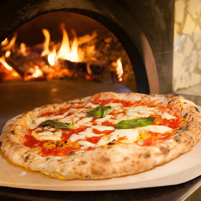 Riverside Woodfired Pizza Mobile Pizza Catering Mobile Wood Oven