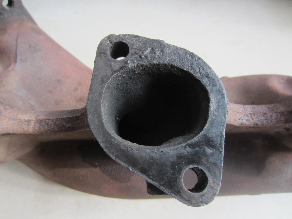 Exhaust Manifold Rust Pitting ﻿ BMW 2002 and other '02