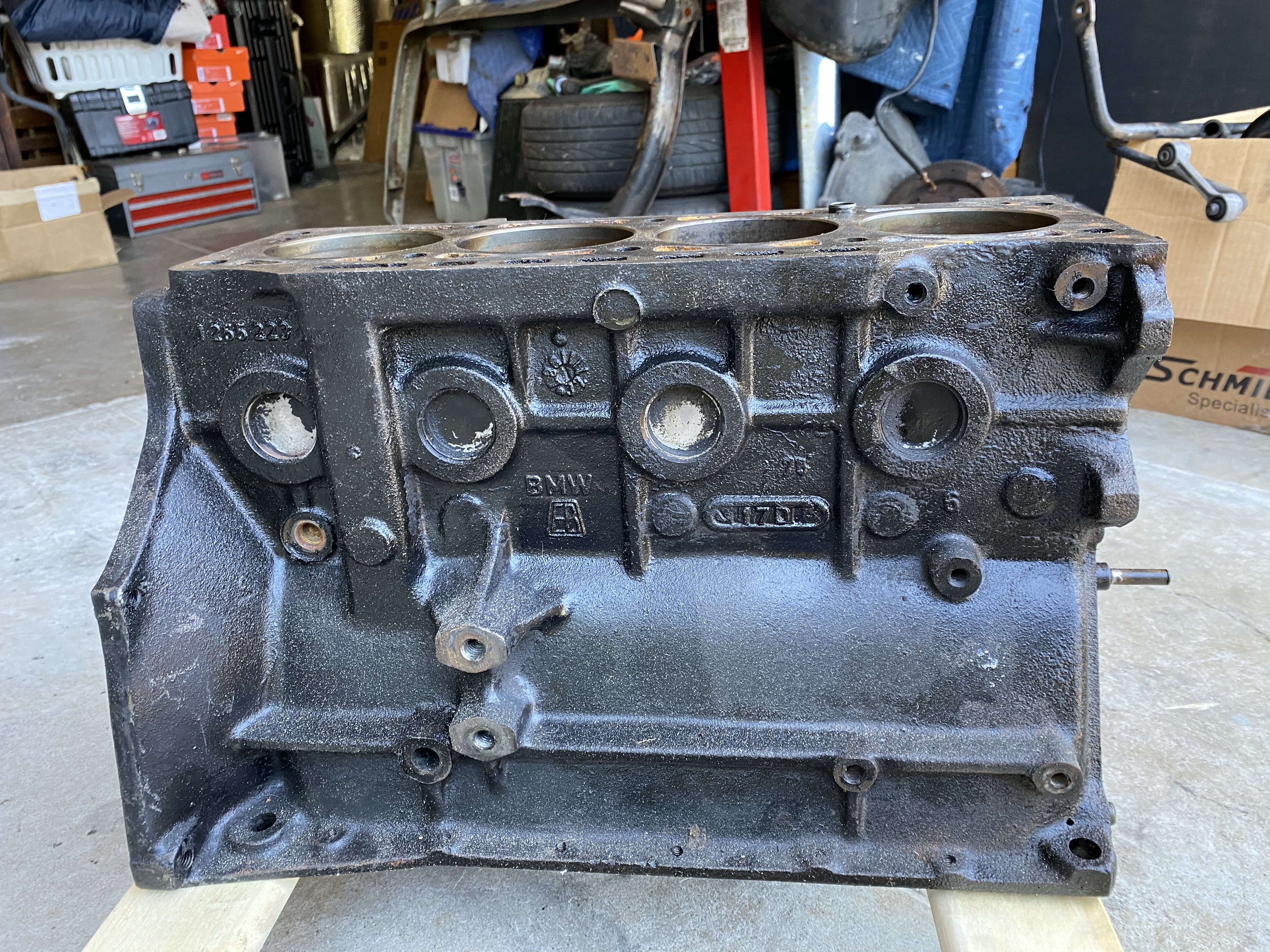 1975 2002 Engine Parts (Block, Crank, Rods, Camshaft, etc) BMW 2002