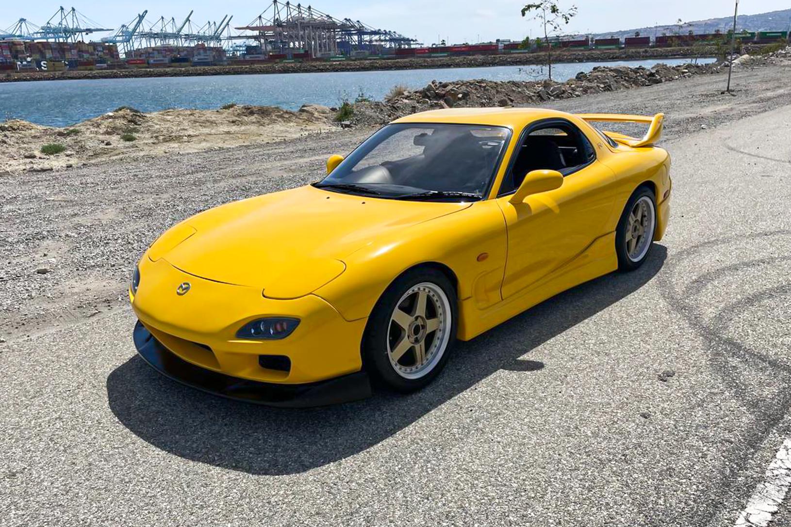 Top 113+ images 1995 mazda rx 7 In.thptnganamst.edu.vn