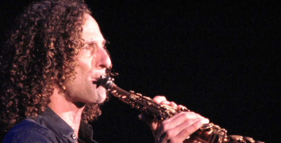 Watch Kenny G Performs Impromptu Sax Solo on Delta Flight