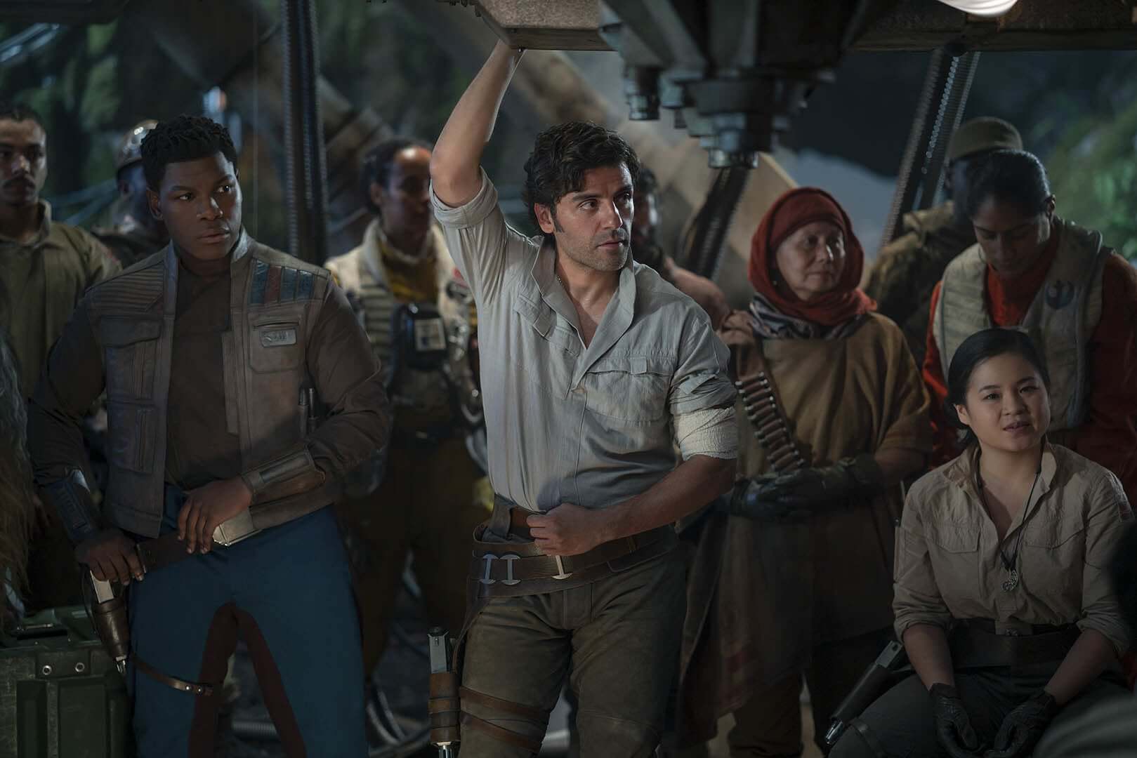 'Somehow Palpatine Returned' Memes Oscar Isaac's Line Says it All