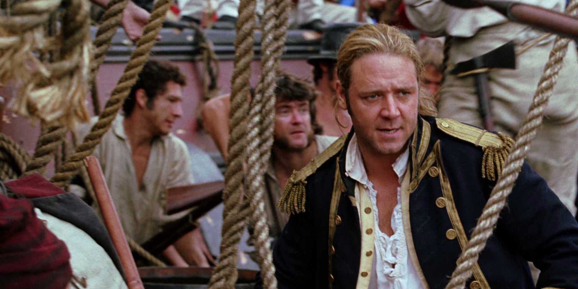 Russell Crowe Drags Guy on Twitter for Dissing 'Master and Commander'