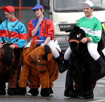 Horsemeatselling Tesco apologizes for tweeting horse puns