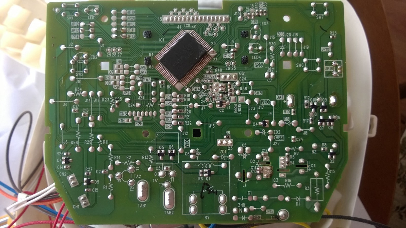 Diferenças entre microcontrolador e microprocessador FilipeFlop