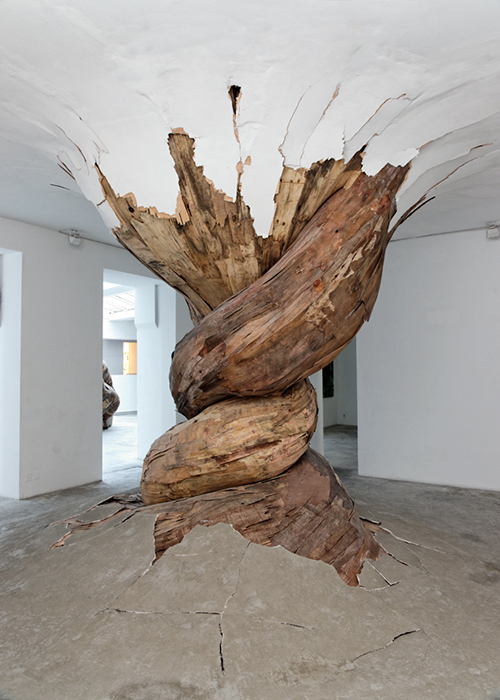 Art Installation Bursts Through Gallery Walls Neatorama