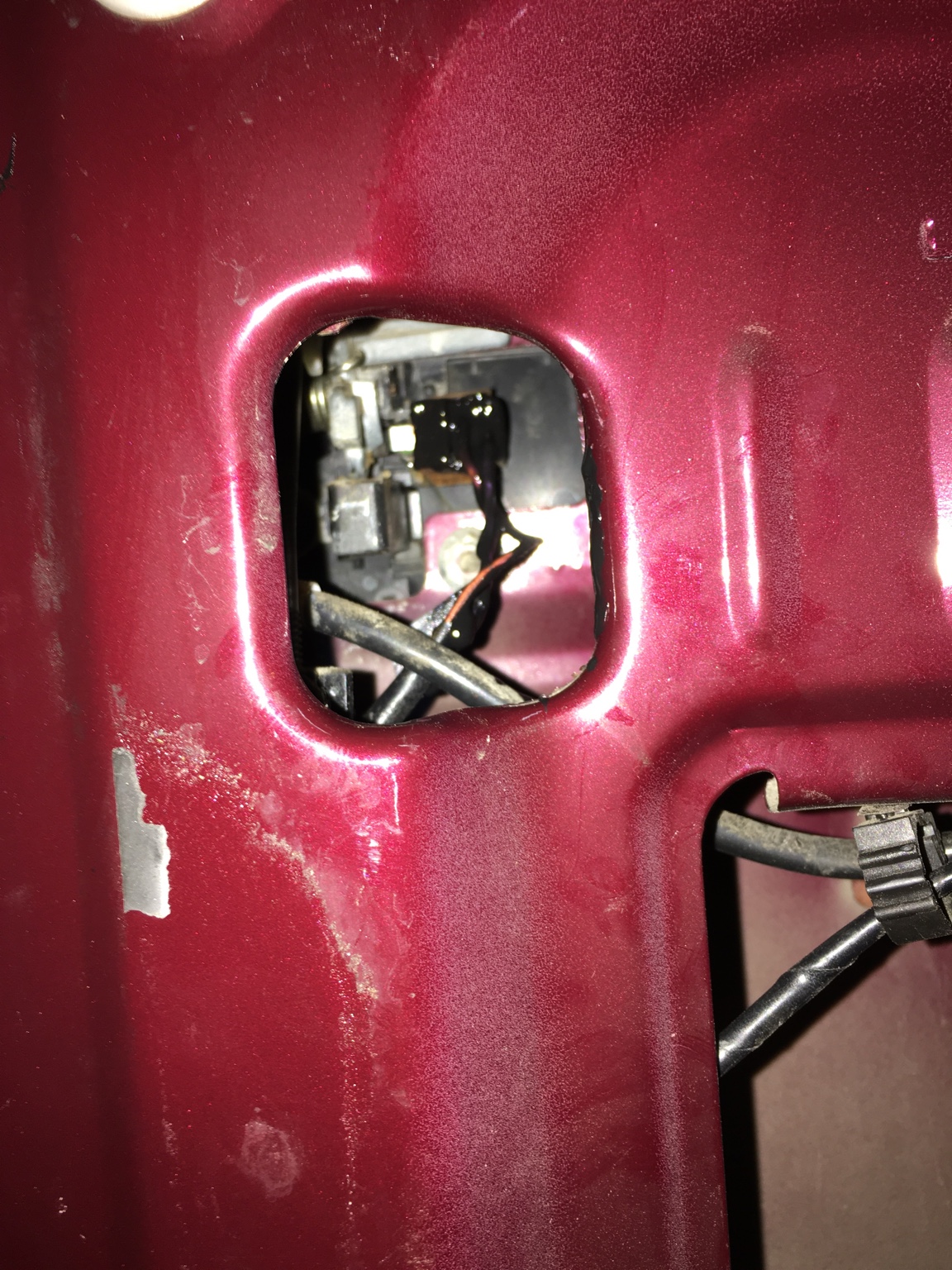 Rear Glass latch won't open via handle Jeep Liberty Forum JeepKJ Country