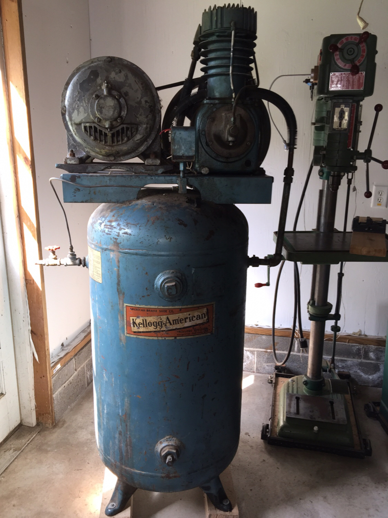 KelloggAmerican compressor 5HP 80 gal