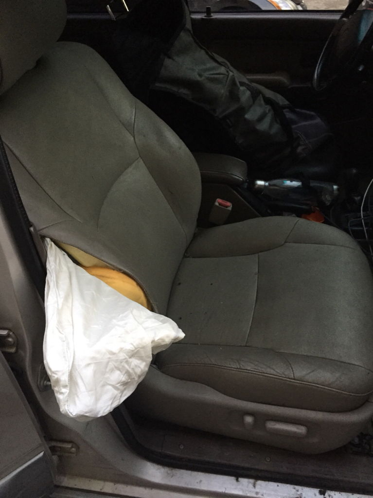 Limited seat swap from 4th gen fail side airbag deployed Toyota