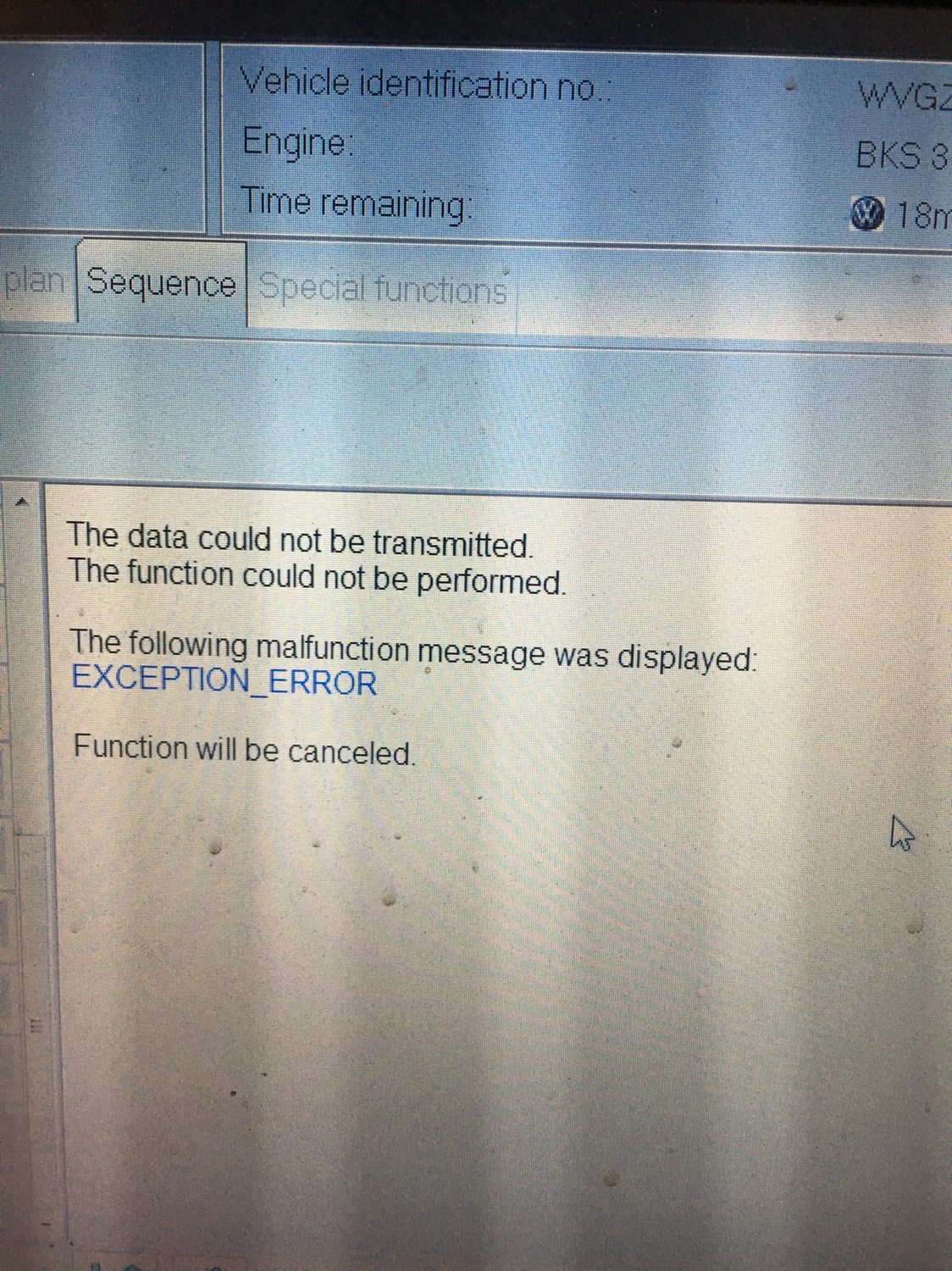 Vw Touareg key code failure MHH AUTO Page 1