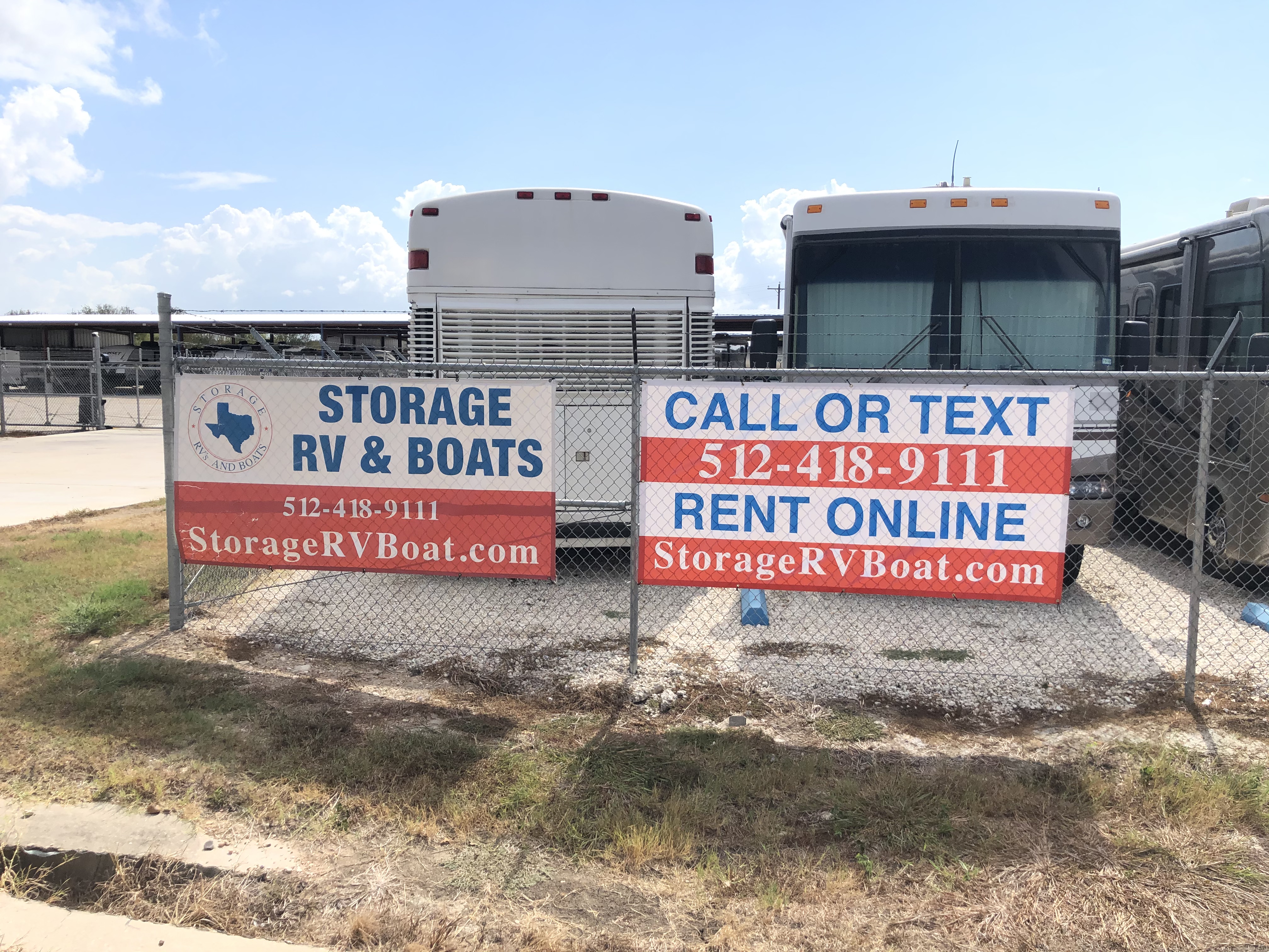 RV & Boat Storage in Bastrop, TX Storage RV's & Boat