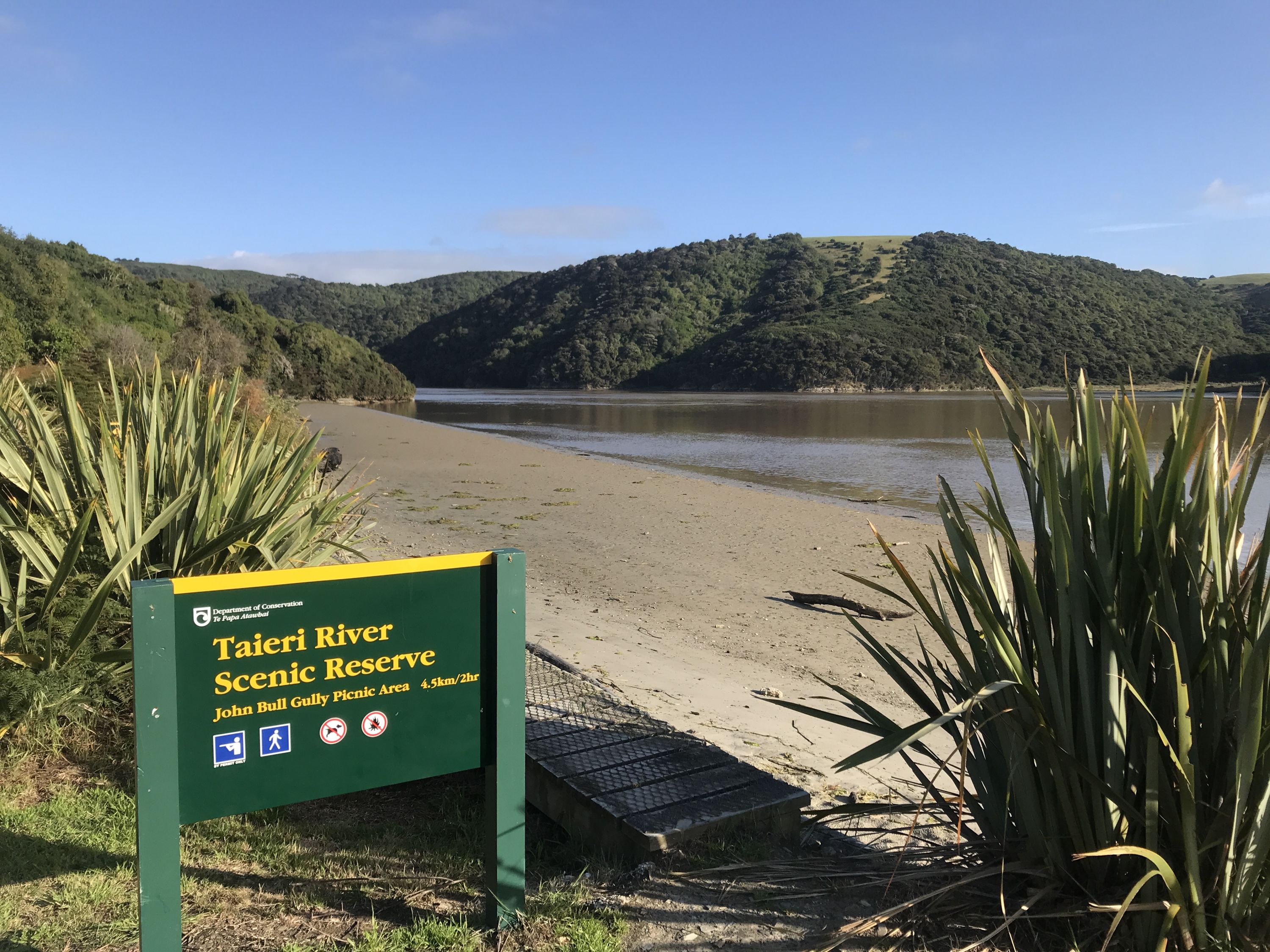 Taieri Mouth Millenium Trail, Otago Trails Photo Gallery Wild Things