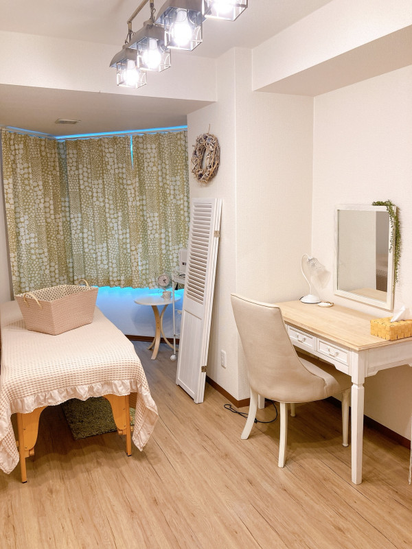 新宿区レンタルサロン「サンク」を予約(¥770〜) upnow