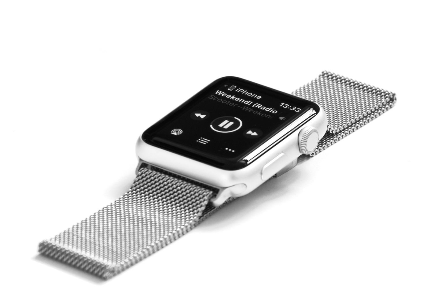 What Are the Top Luxury Watch Brands for Tech Lovers