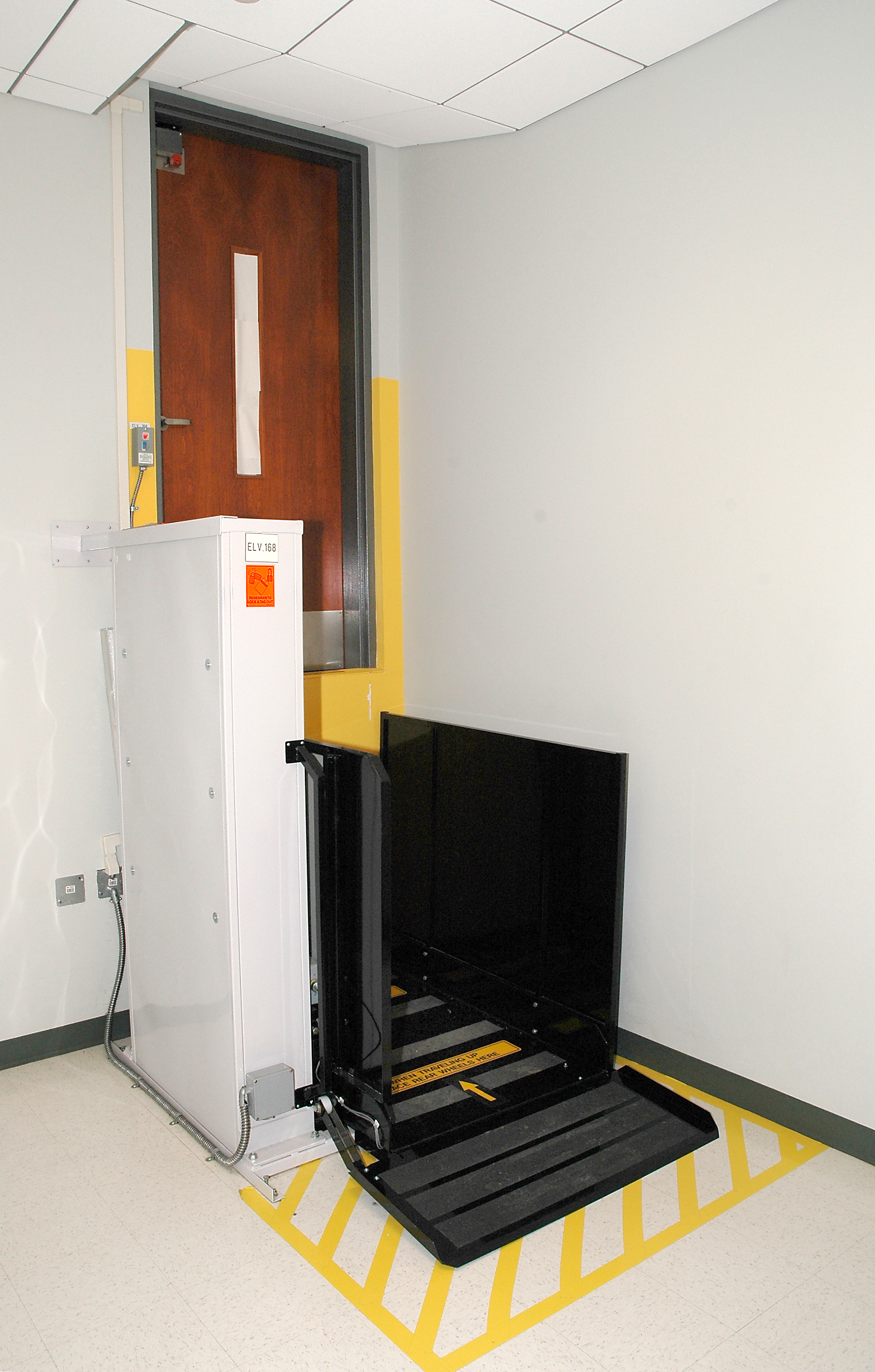 Unenclosed Wheelchair Lifts, Calgary, Edmonton and All Of Alberta