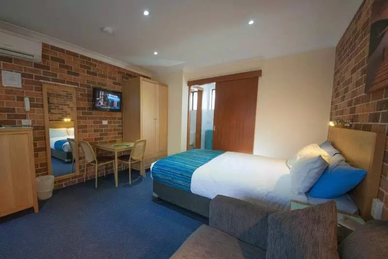 Denman Motor Inn Upper Hunter Country