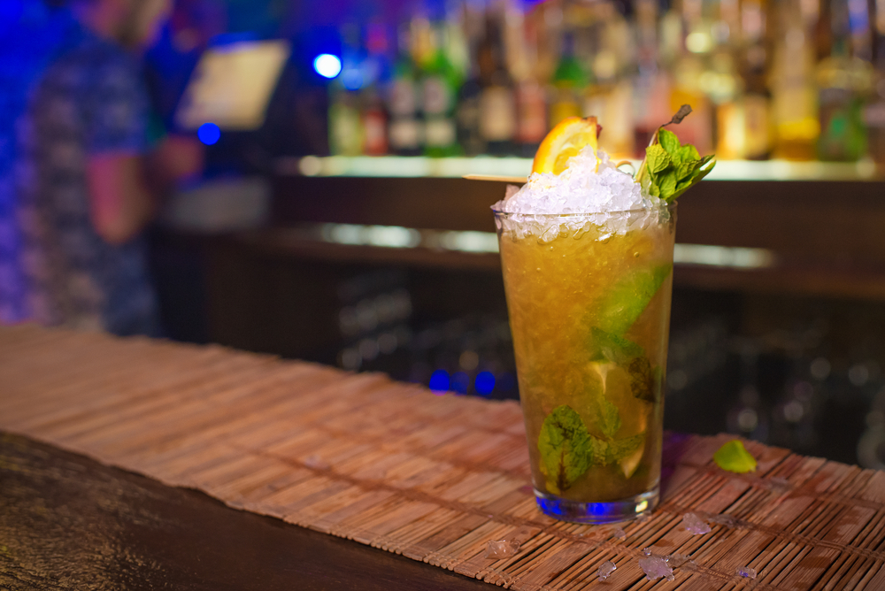 Bartenders Tell Us Their Favorite And Least Favorite Cocktails