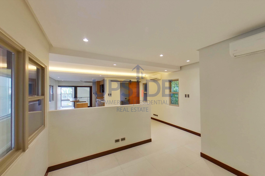 3Bedroom Brand New Duplex in Palm Village Makati UpsidePH