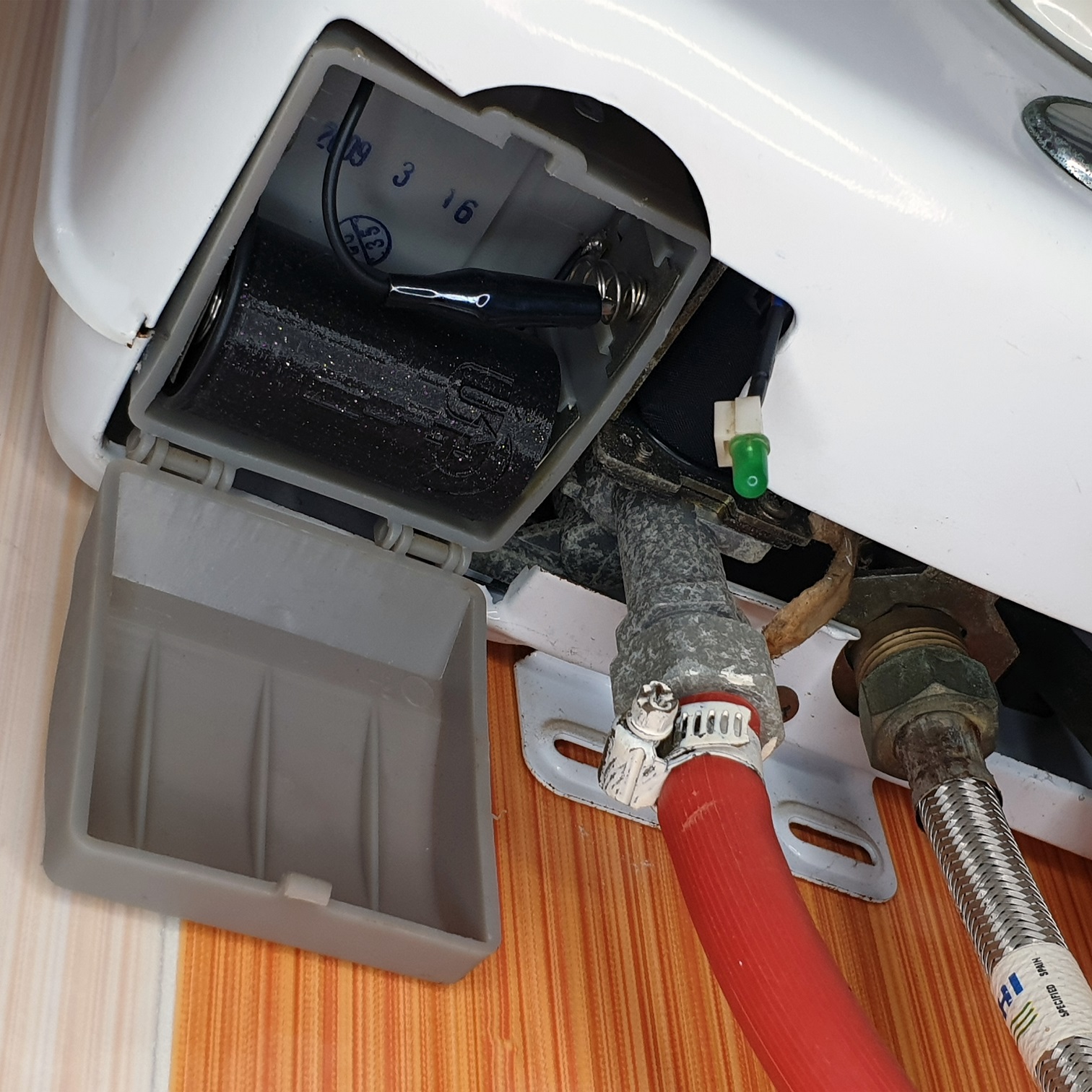 Rechargeable Battery for Water Heater 1000mAh 0.01 Up Smart Solution