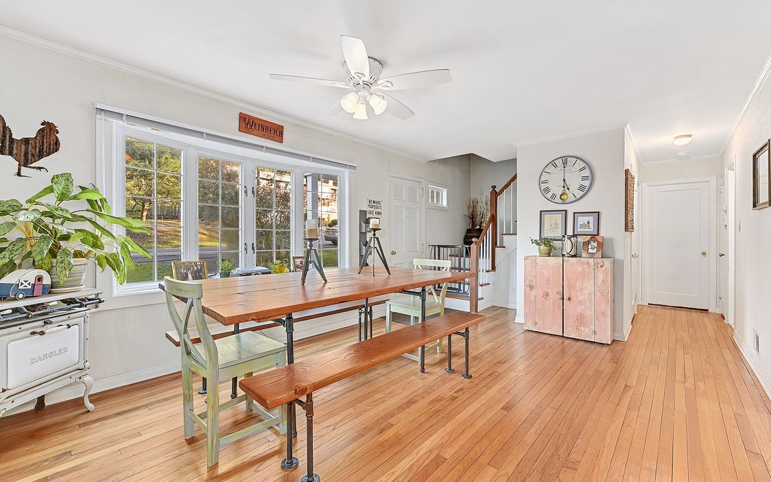 Putnam County NY lake community cottage for sale continental village