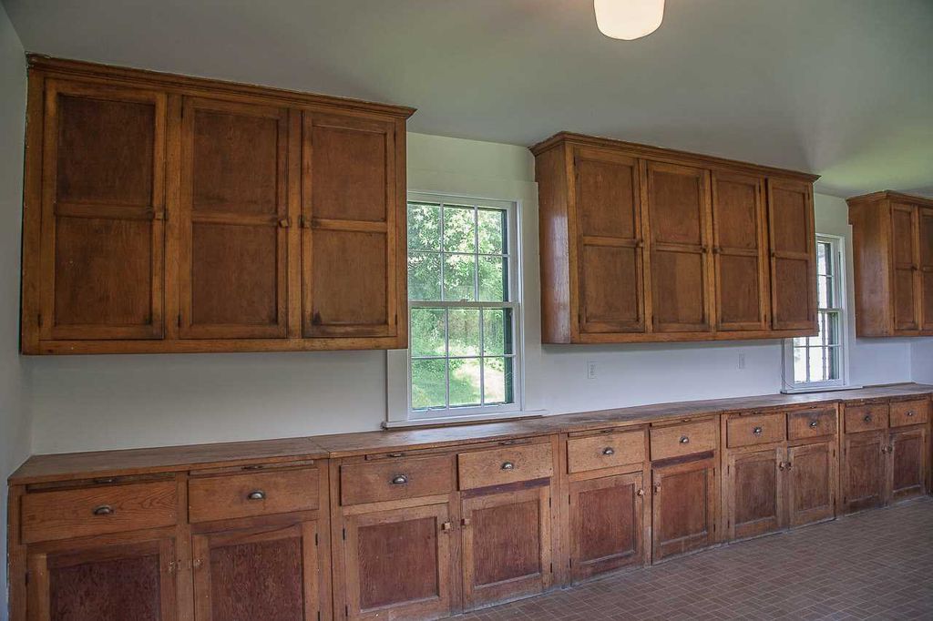 Millerton Farm For Sale on 88 acres, Two Farmhouses, and Charming Barn