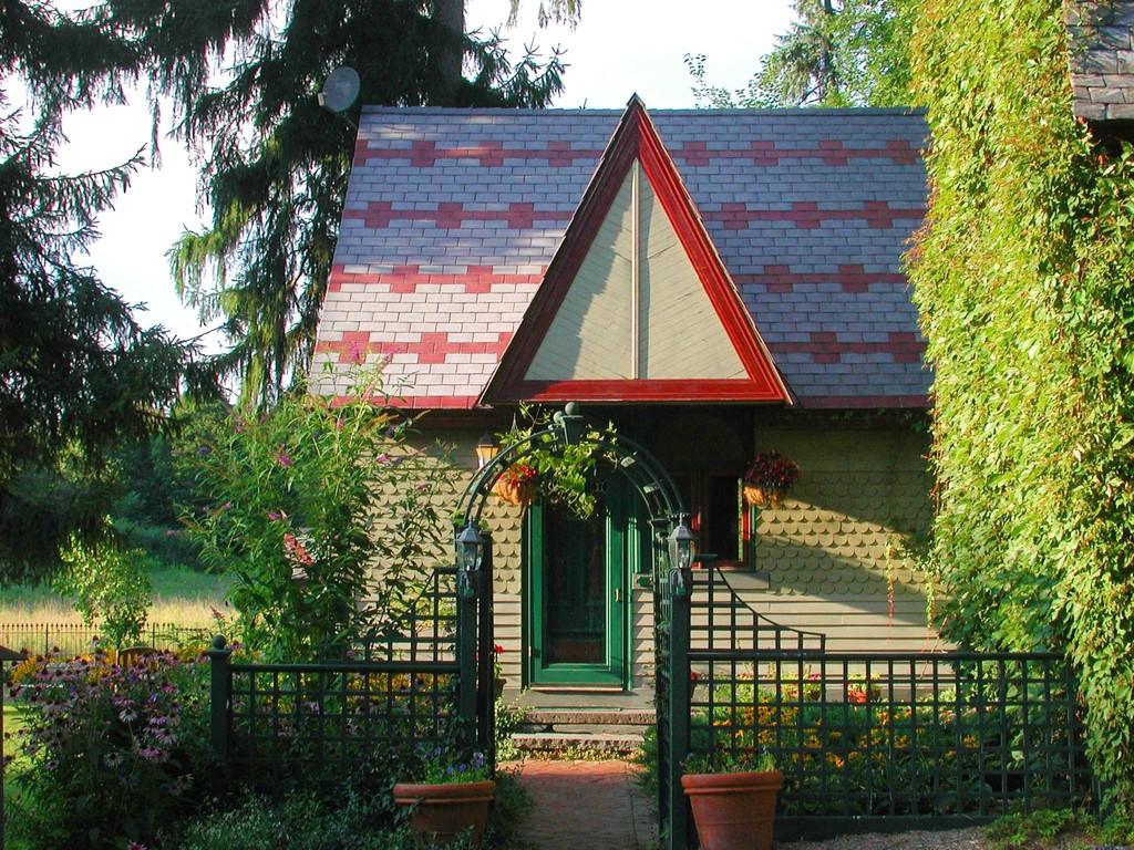 Historic Astor Gatehouse in Rhinebeck, NY, 2.5 million Upstater