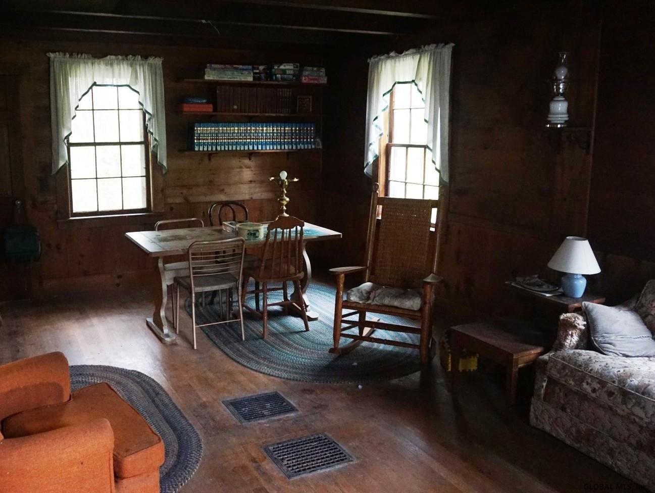 Middleburgh Bungalow on the Catskill Creek