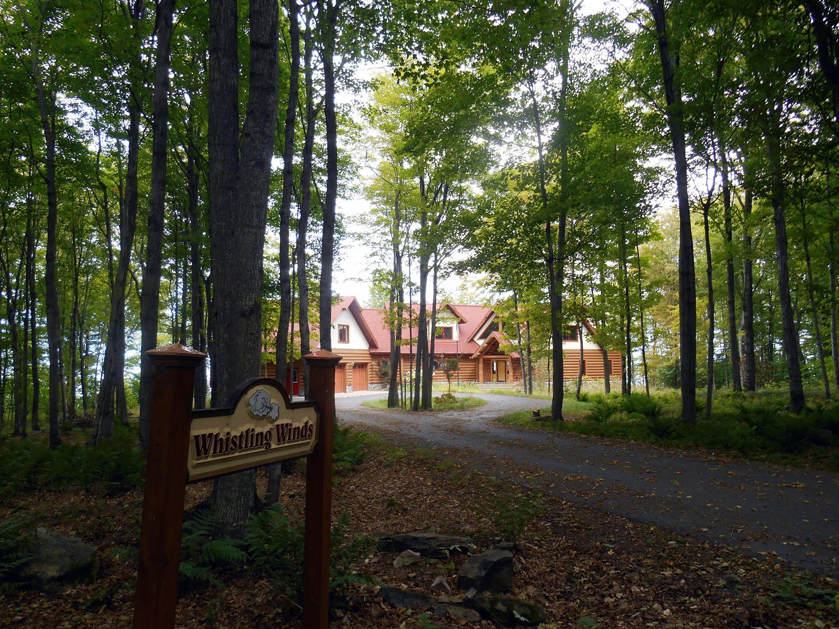 entryforstunningloghome U.P. Waterfront