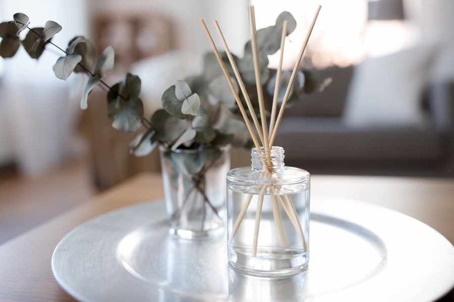 DIY Easy Homemade Diffuser With Only 3 Ingredients!